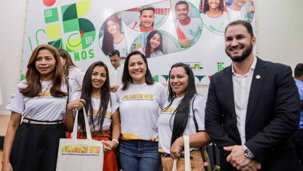 Vice-governadora Mailza destaca programa Mulheres Mil em evento no IFAC: “Educação é caminho para a liberdade”
