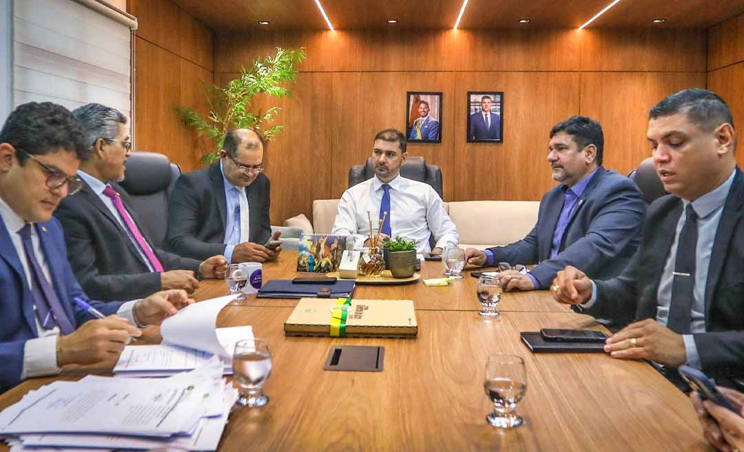 Preocupado com o risco de perda da produção dos fruticultores, Nicolau Jr mobiliza deputados que cobram solução da SEE