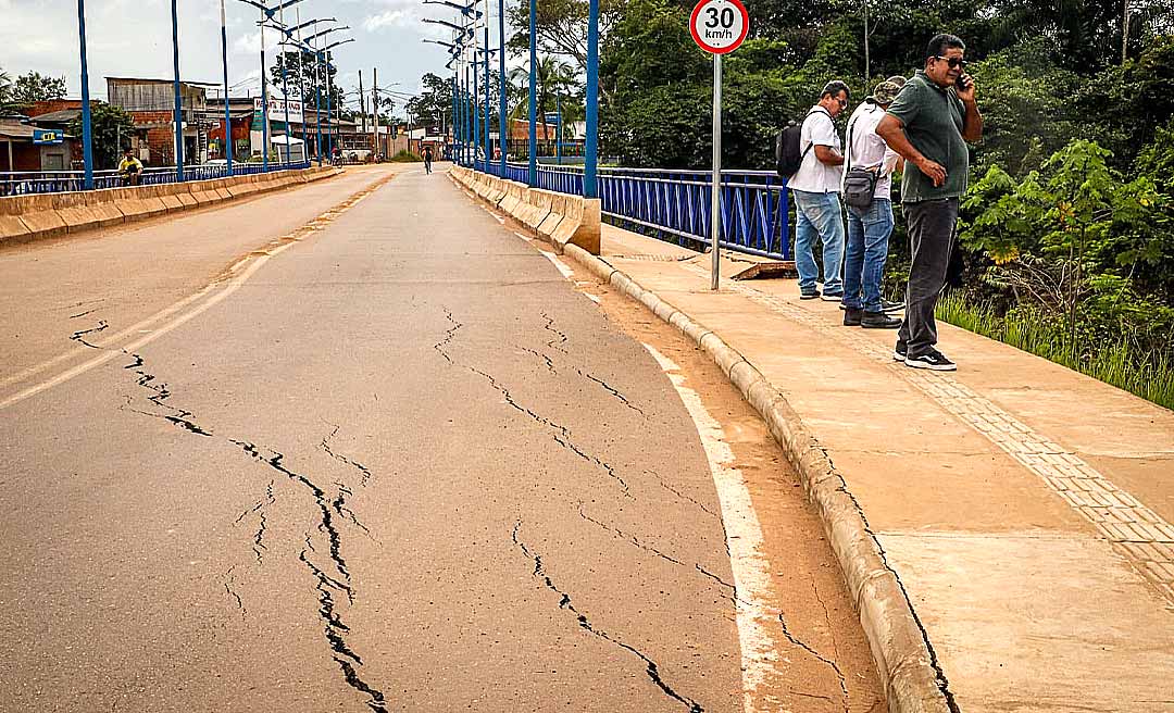 Cabeceira da ponte sobre o Igarapé Judia cede e Prefeitura de Rio Branco age rápido para reparar estrutura
