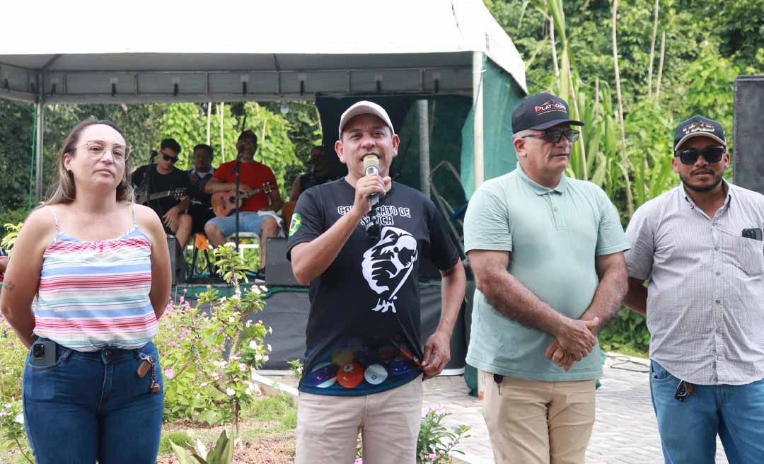 Prefeito Jerry Correia inaugura Praça Edilson Menezes de Araújo com homenagem à família e grande festa popular