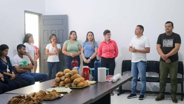 Prefeito Jerry Correia participa de café da manhã de boas-vindas à nova secretária municipal de Saúde