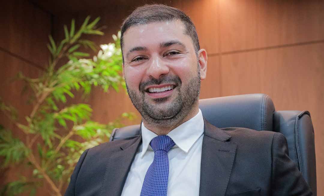 Nicolau anuncia instalação de gabinete dos vereadores na Assembleia e fala sobre concurso público no Legislativo