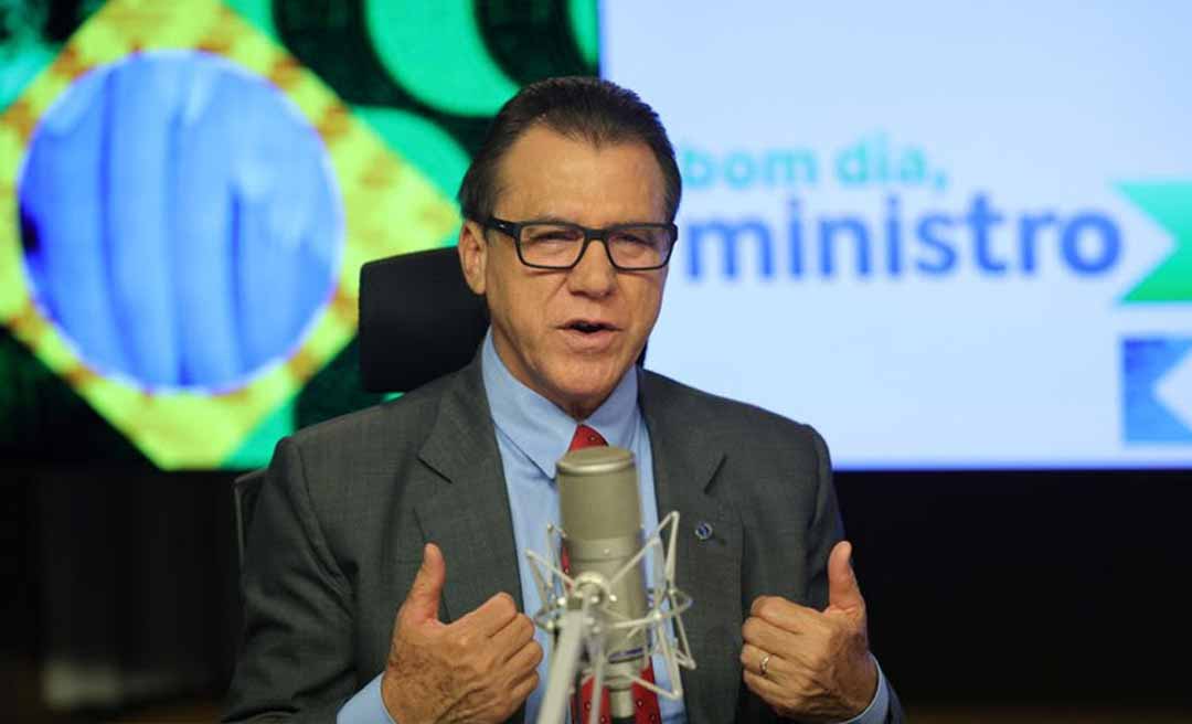 “É uma necessidade”, diz Luiz Marinho sobre igualdade salarial entre homens e mulheres