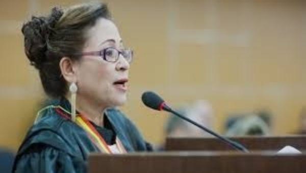 Greve dos médicos recebe ‘balde de água fria’ após decisão de Denise Bonfim, que suspende o movimento
