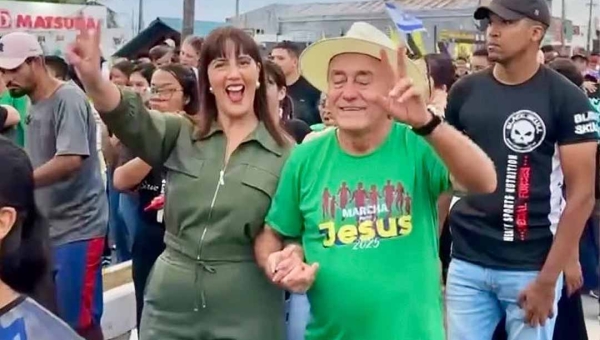 Bocalom participa da Marcha para Jesus em Rio Branco ao lado da primeira-dama, Kelen Nunes: “Viemos celebrar nossa fé"