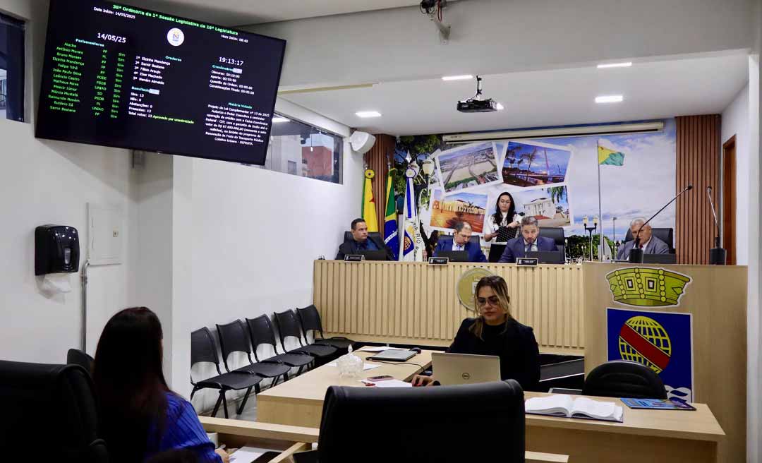 Câmara de Rio Branco aprova por unanimidade empréstimo de R$ 67 milhões para renovação da frota de ônibus; proposta do Executivo recebeu 13 votos favoráveis