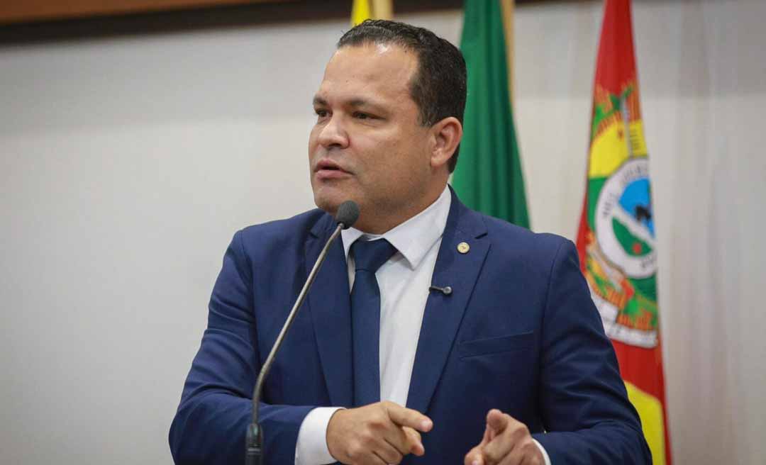 Tadeu Hassem esquece a base do governo e dispara sobre o PCCR da Saúde: ‘muito fácil colocar a culpa na questão fiscal’