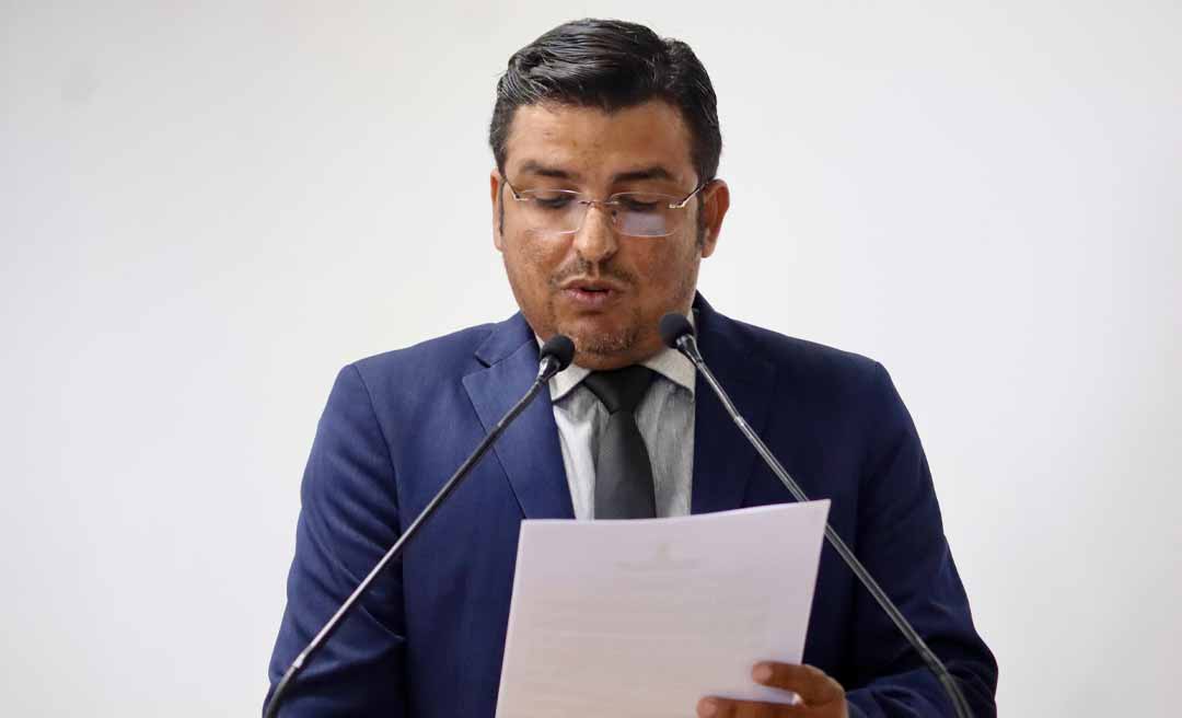 Vereador Aiache apresenta projeto que garante transporte gratuito a gestantes de alto risco em Rio Branco