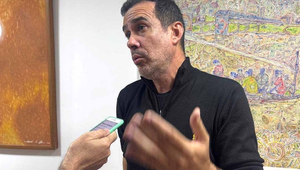 Servidores ligados a 20 entidades sindicais e associações cobram revisão geral anual de 20,39%
