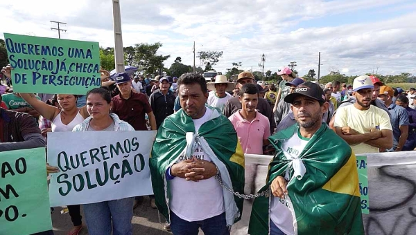 “Tomaram tudo o que tínhamos e ainda estão fazendo churrasco com nosso gado”, diz morador da Reserva Chico Mendes após ações do ICMbio