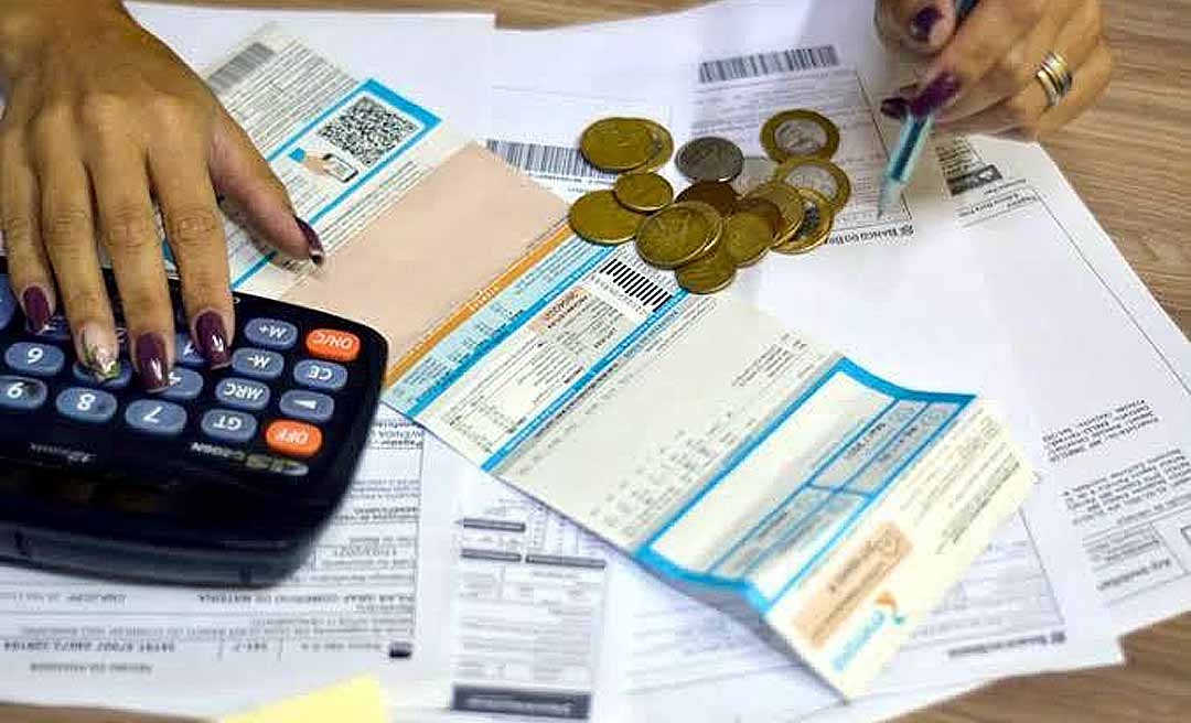 Contas de luz seguem mais caras em julho; acréscimo de R$ 4,46 a cada 100 quilowatts-hora (kWh) consumidos permanece 