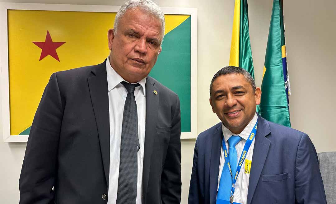 Petecão garante mais R$ 960 mil para pavimentação de vias em Porto Walter