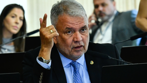 Já passaram de R$ 10 milhões dos recursos destinados a Petecão às obras da nova maternidade de Rio Branco