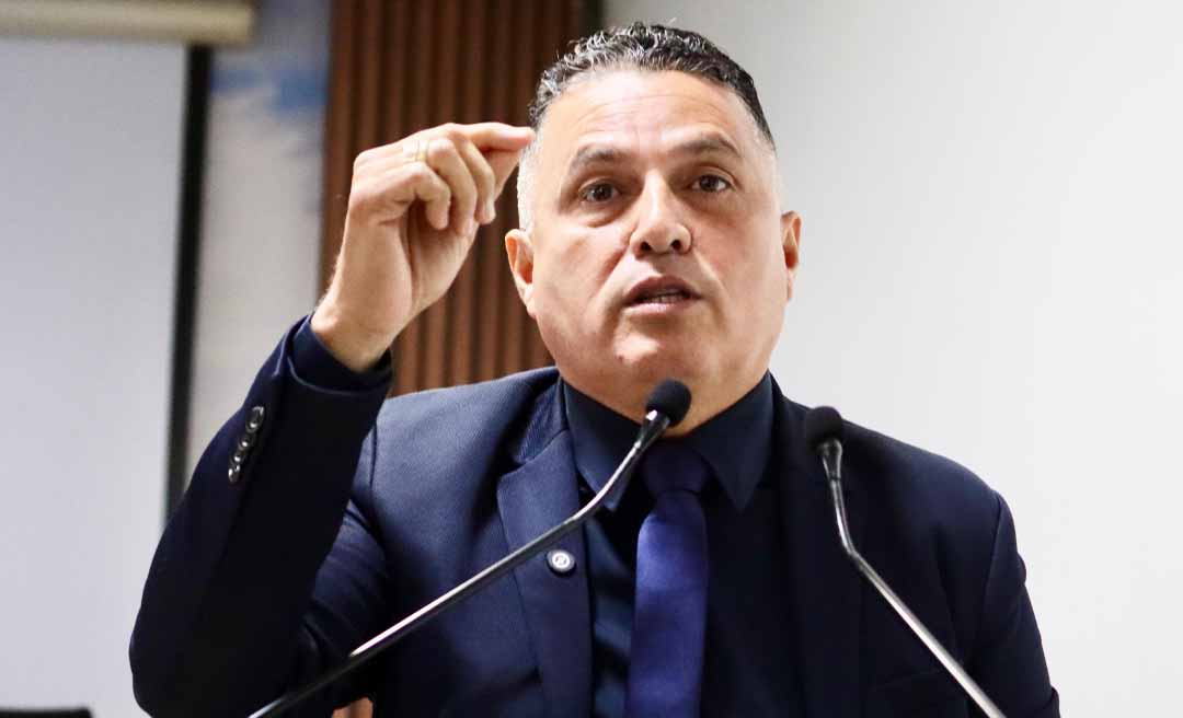 “Nunca vi tamanha lambança”: vereador Eber Machado comenta sobre nomeação de Márcio Pereira e pede responsabilidade de Bocalom sobre gestão do saneamento
