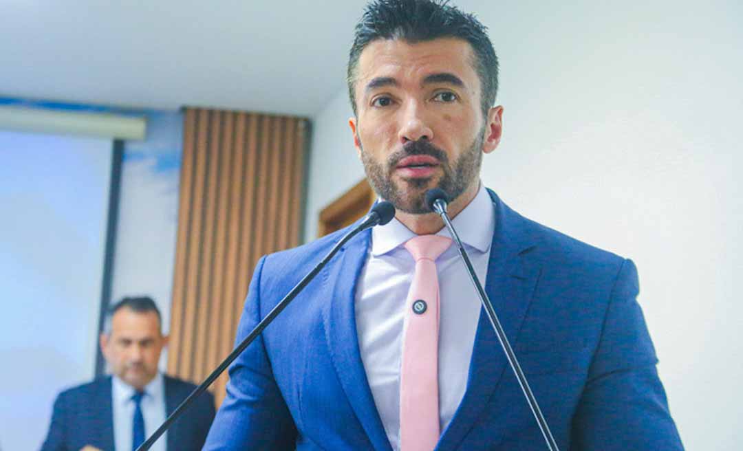 Vereador Zé Lopes denuncia veto de Bocalom a projeto que cria grupos reflexivos para agressores: “Bocalom 1 x 0 mulheres vítimas de violência”