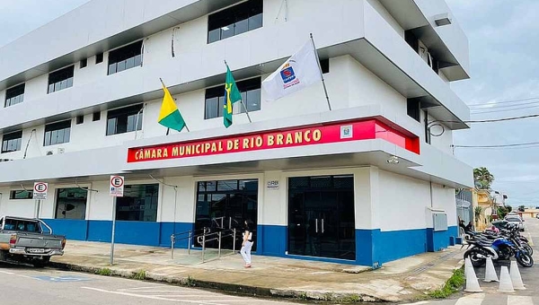 Emendas individuais dos vereadores de Rio Branco superam os R$ 30 milhões e a execução passa a ser obrigatória