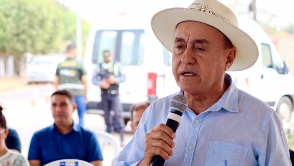 Bocalom participa de café da manhã com empresários e celebra aprovação de redução do IPTU para indústrias de Rio Branco