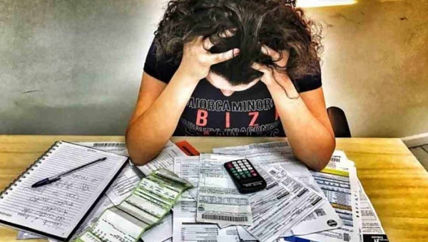 Quase 50% dos acreanos estão inadimplentes, revela estudo do Serasa
