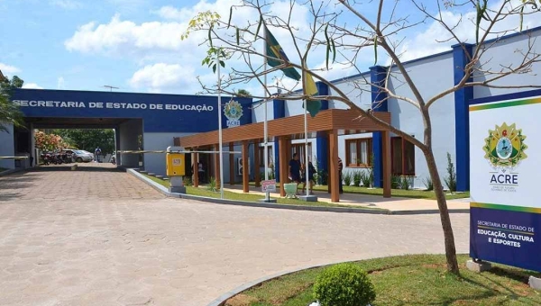 Governo convoca professores aprovados em processo seletivo para atuar na Educação Especial e Regular