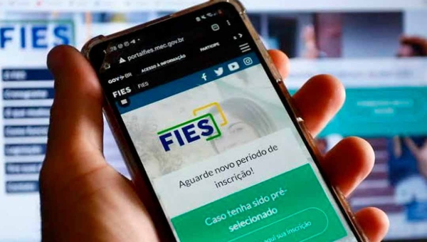 Governo anuncia renegociação em até 180 parcelas de dívidas do Fies para reduzir inadimplência bilionária