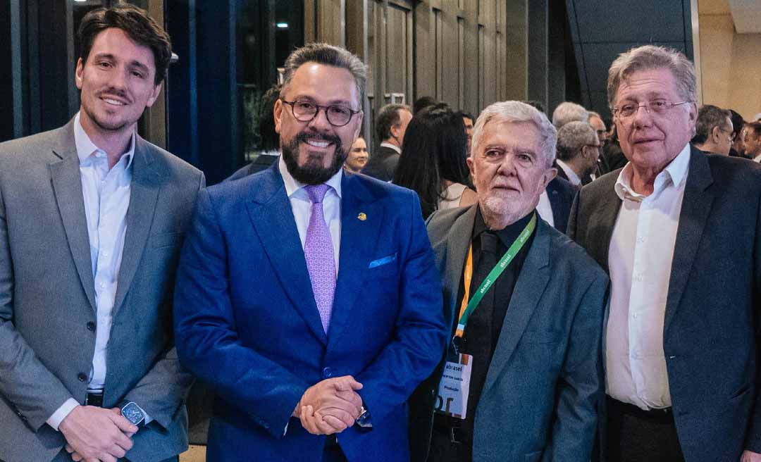 Senador Alan Rick participa da abertura do 37º Congresso Nacional da Abrasel em Brasília