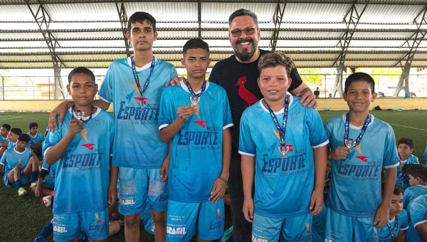 Com emenda de Alan Rick, Escolinha do Léo Moura abre 1.120 vagas em três municípios do Acre