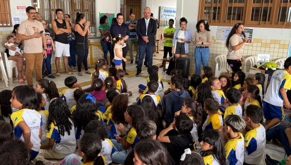 Petecão investe R$ 300 mil para combate à violência infantil em escola de Rio Branco