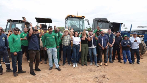 Prefeitura e Governo do Estado firmam parceria para recuperação da Estrada do Quixadá em Rio Branco: “É a hora de Deus, no tempo certo”