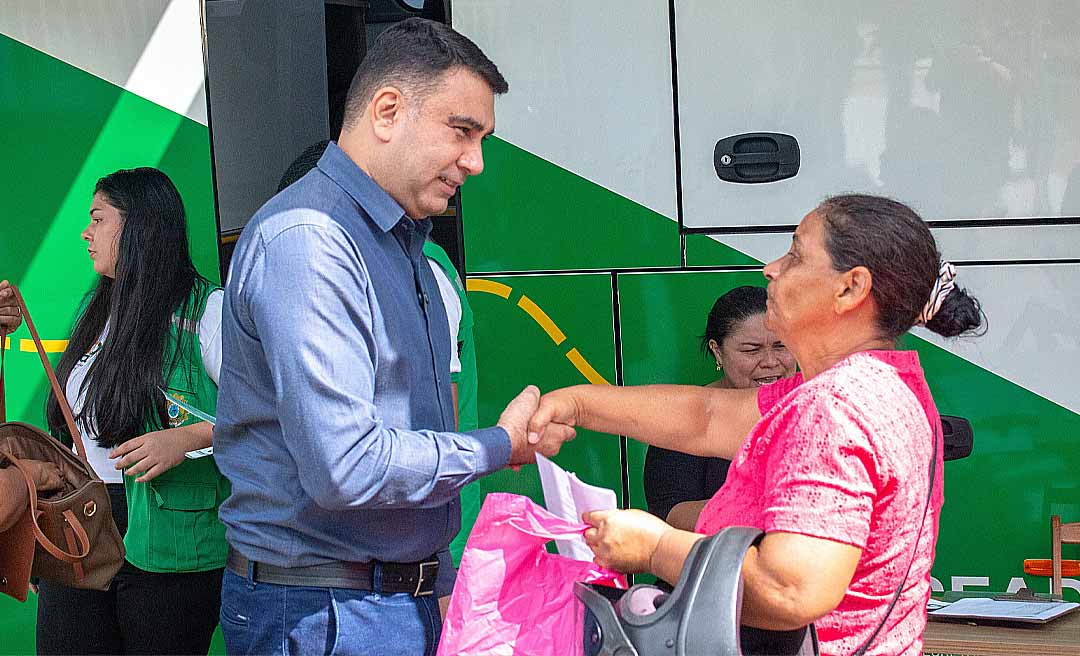 OCA Móvel leva mais de 100 serviços aos Polos Wilson Pinheiro e Dom Joaquim em ação articulada pelo vereador Samir Bestene