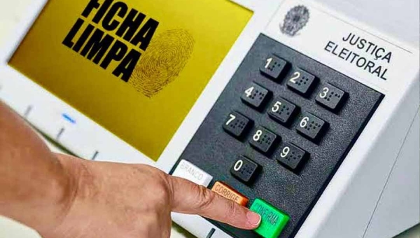Nova lei da Ficha Limpa pode reduzir período de inelegibilidade de políticos; ex-prefeitos acreanos veem chance de retorno