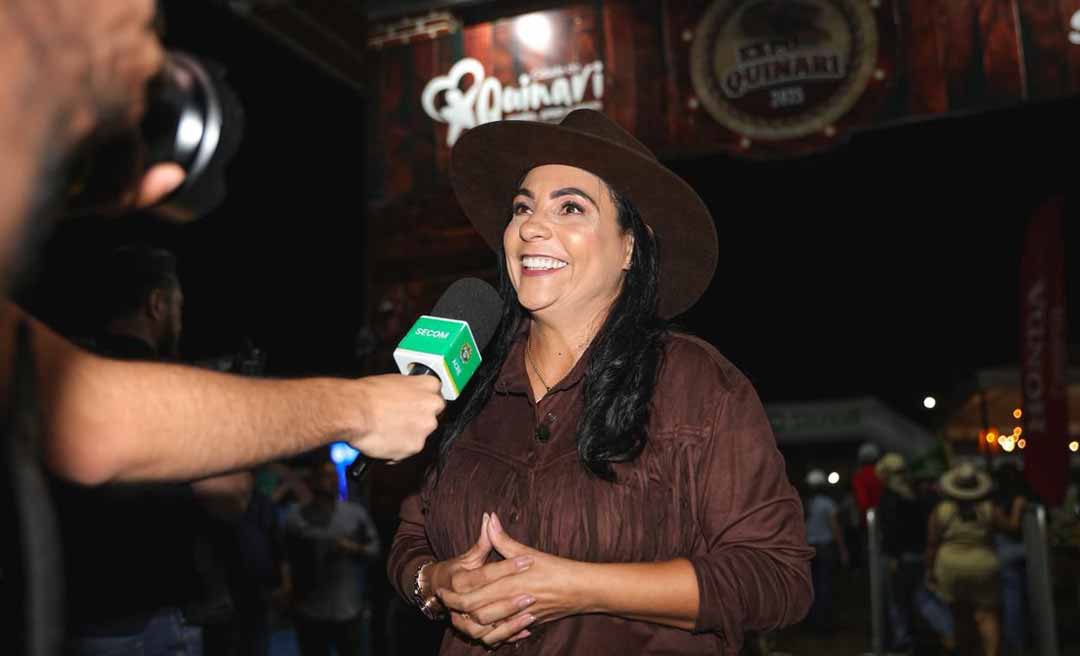 ExpoQuinari 2025 abre com grande público, shows e início do rodeio