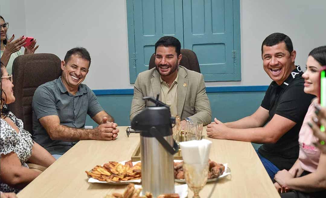 Governador se reúne com prefeito de Xapuri para acertar entrega da Ponte Sibéria