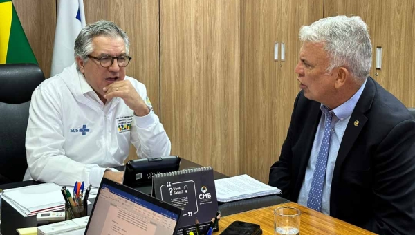 Petecão assegura programa federal que leva exames e consultas às mulheres acreanas