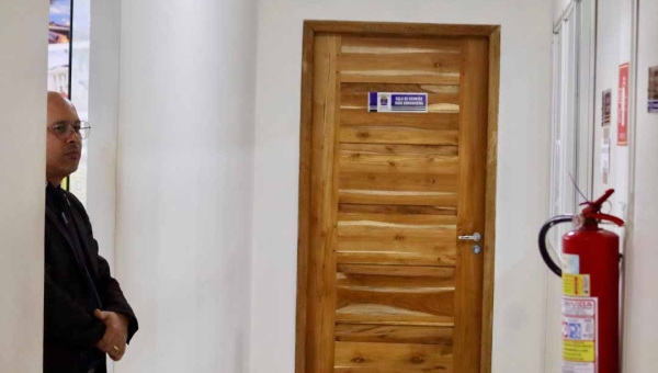 Após trocar de acusações, vereadores de Rio Branco realizam reunião a portas fechadas para "lavar a roupa suja"