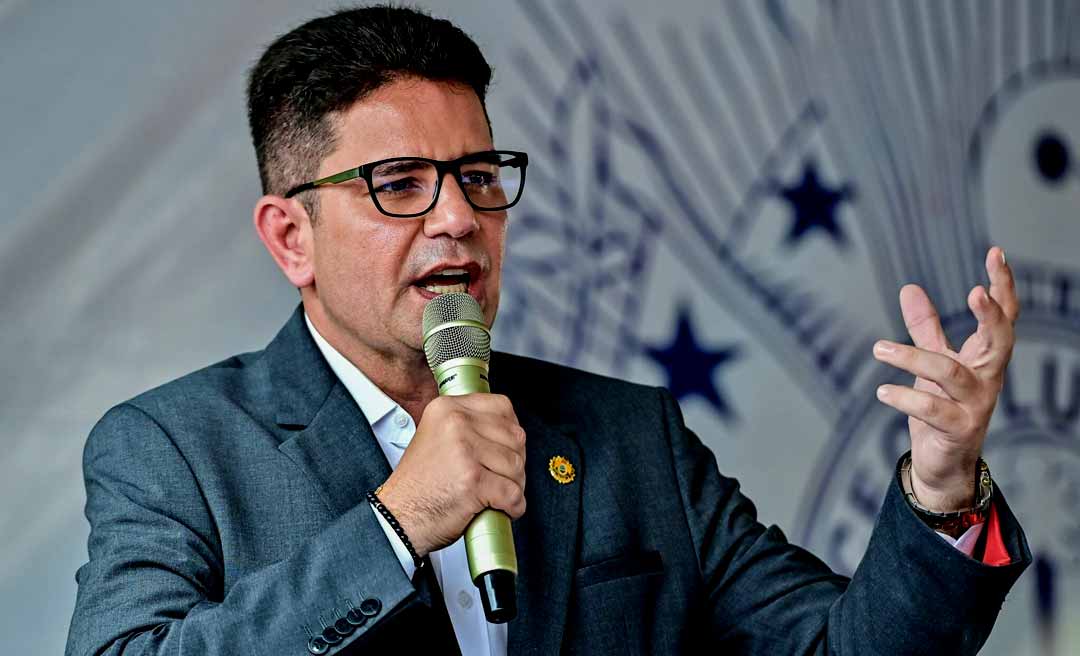 Gladson determina afastamento de equipe médica que verificou óbito de bebê na Maternidade Bárbara Heliodora