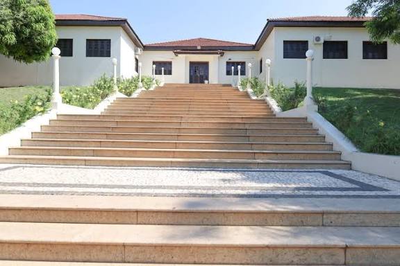 Bebê declarado morto “renasce” e segue internado em estado grave na UTI Neonatal da Maternidade Bárbara Heliodora