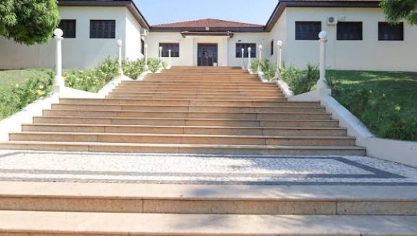 Bebê declarado morto “renasce” e segue internado em estado grave na UTI Neonatal da Maternidade Bárbara Heliodora