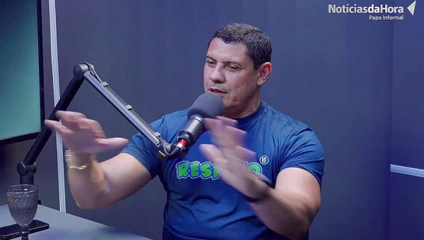 Ulysses elogia fé de Bolsonaro e critica ideologia de Lula: “ O comunismo quer destruir o cristianismo, quer destruir a família”