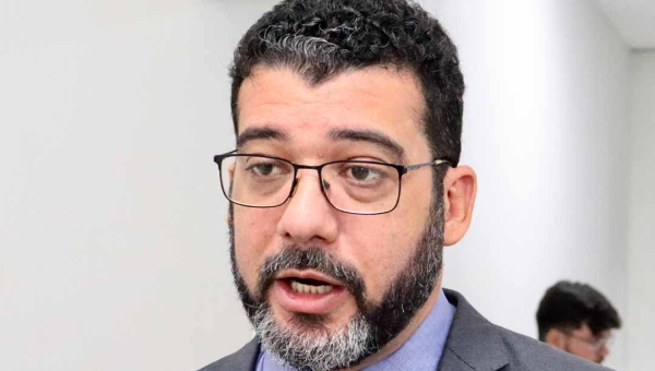 André Kamai repudia declarações do deputado Coronel Ulisses na Câmara de Rio Branco: “Forma leviana, canalha de fazer política”