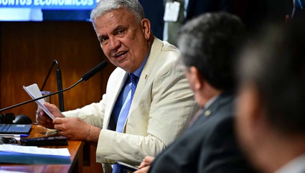 Petecão reforça compromisso com a saúde pública e anuncia mais R$ 5 milhões ao Acre