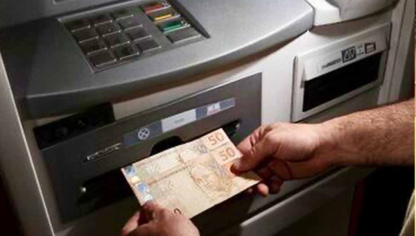 Lei sansionada assegura portabilidade salarial automática, débito entre bancos e crédito com juros reduzidos