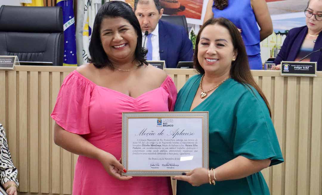 “Essa pauta precisa ser debatida o ano todo”: Vereadora Elzinha homenageia servidoras do Cecon Acre e mulheres que venceram o câncer de mama