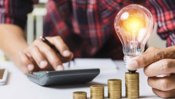 Peso no bolso do consumidor