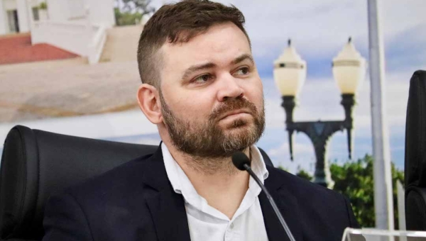 “Qualquer remoção forçada precisa ser acompanhada de perto, para que nenhum direito seja violado”, diz promotor em audiência pública na Câmara de Rio Branco