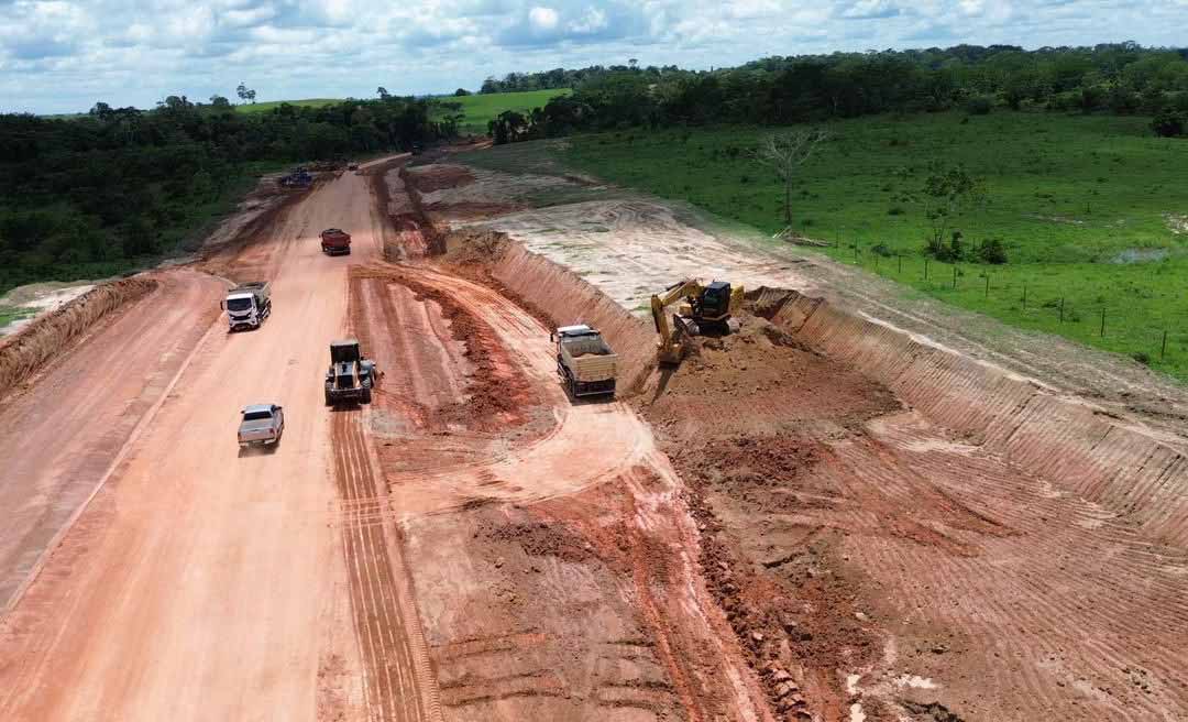 Obras do Arco Viário de Rio Branco ganham ritmo com avanço dos lotes 1 e 2