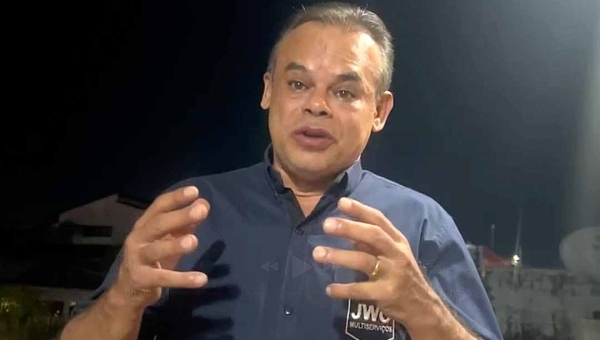Empresário tranquiliza colaboradores da JWC, diz que até sexta dinheiro está na conta e pede pagamento de repactuação ao governo