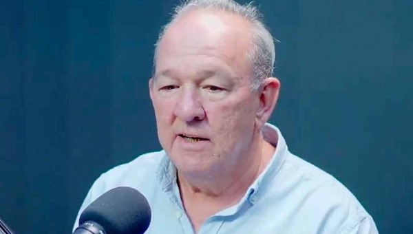 Correção e pedido de desculpas