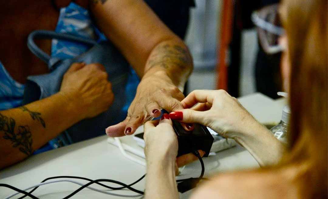 Governo iniciará exigência gradual de biometria em programas sociais; emissão da nova Carteira de Identidade será obrigatória para quem ainda não tem registro