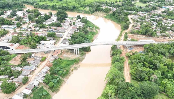 Fluxo na Ponte da Sibéria começa segunda-feira com liberação progressiva em três semanas