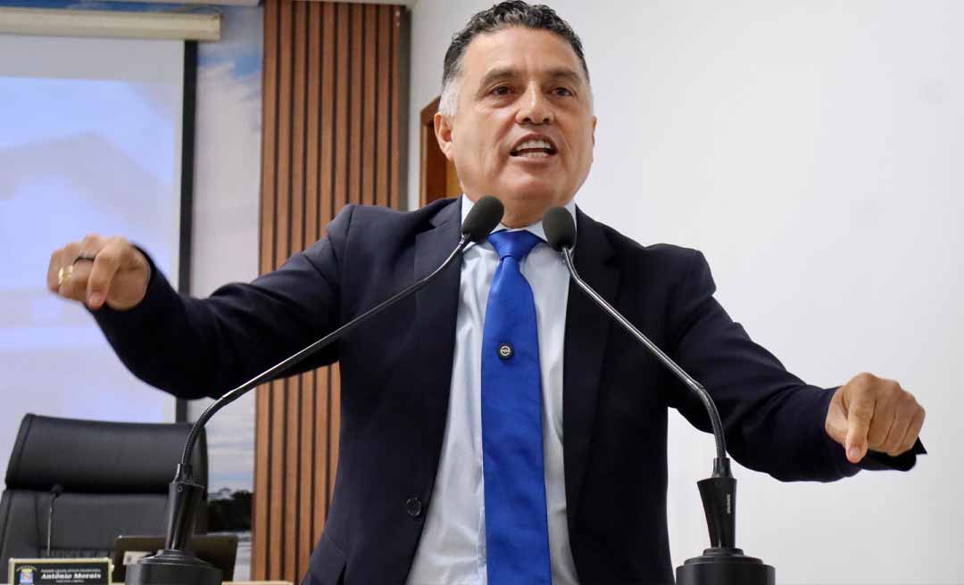 Eber Machado volta a criticar Bocalom sobre a questão do transporte público de passageiros na Capital